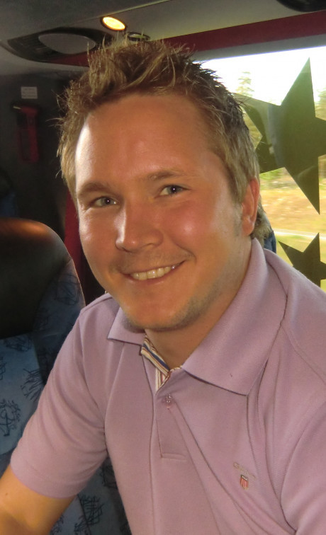 Richard H&auml;ll, VD och &auml;gare, Precisallt Media